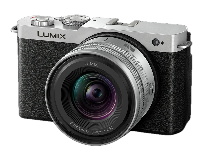 Panasonic Lumix S9