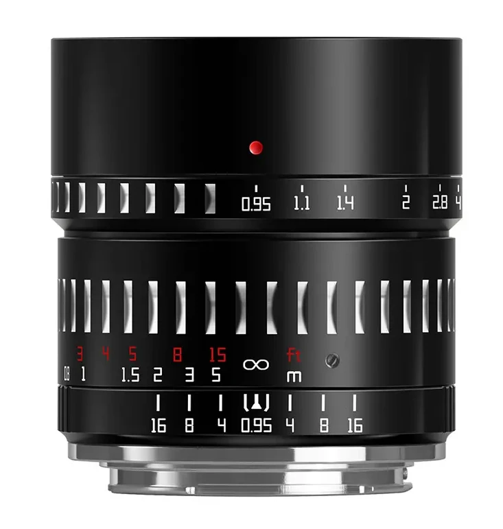 TTArtisan 50mm f/0.95 - APS-C