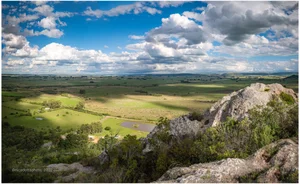 La magia del cerro en Grutas de Salamanca
