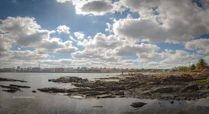 El cielo y la ciudad