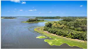 El embalse de una represa