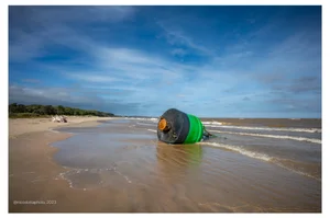 Al olvido y a la deriva